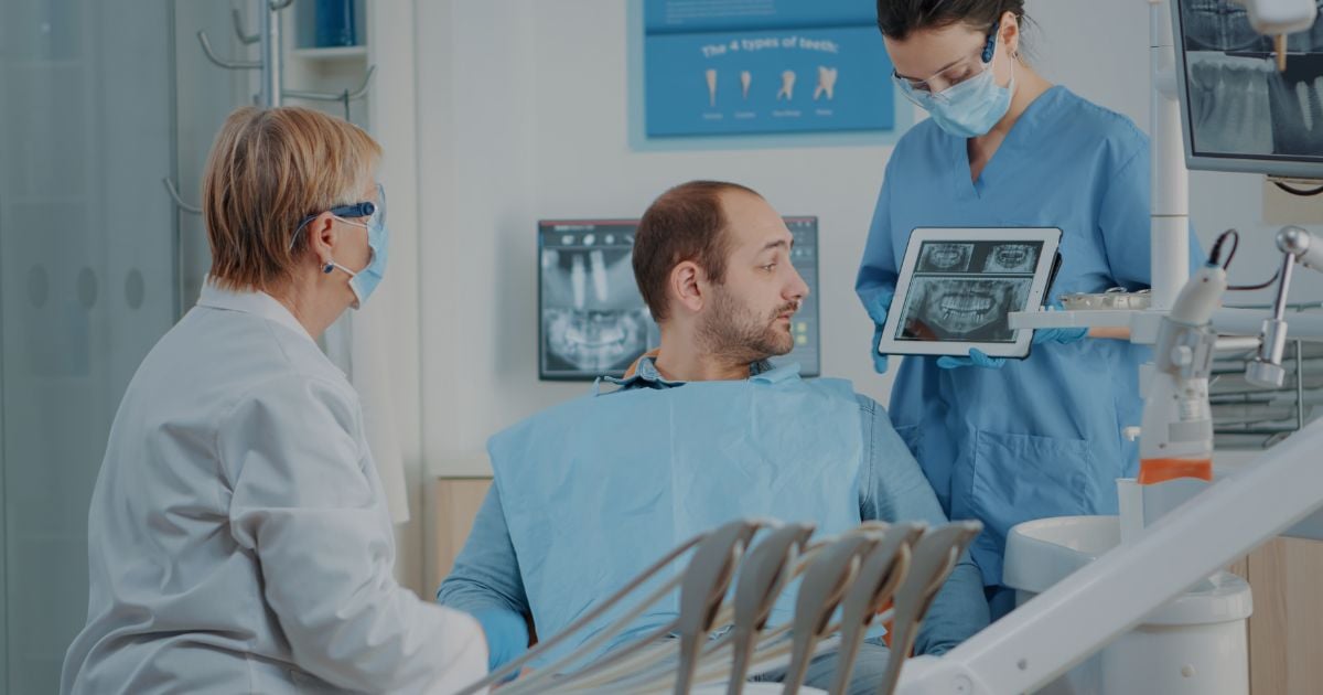 Mejora la experiencia del paciente dental con la digitalización
